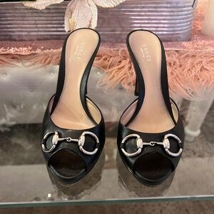 Gucci sandals